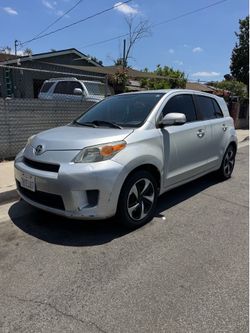 2009 Scion xD