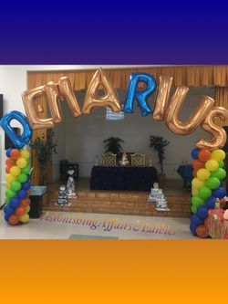 Balloon Columns/ Balloon Arch
