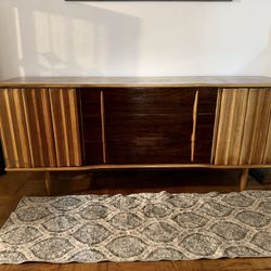 Maple Wood Credenza 