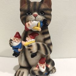 Mischievous Cat Garden Gnome Statue Figurine Decor