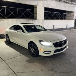 2012 Mercedes-Benz CLS 550 4MATIC 