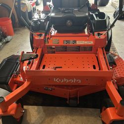 Kubota Z724X 54 In Zero Turn