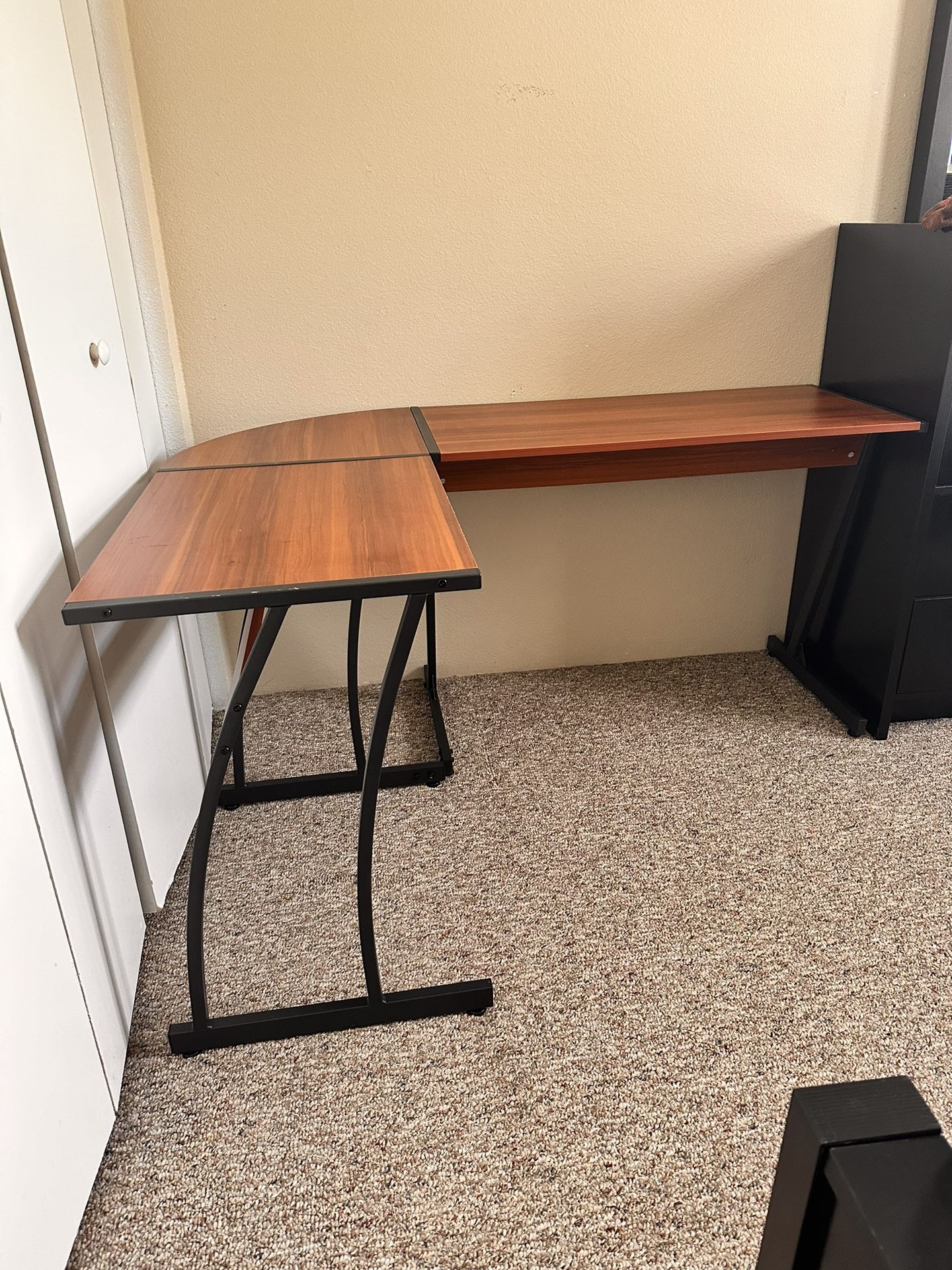 Computer Desk