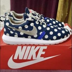 🔥 RARE Nike Roshe Run NYC Pack Size 11 🔥
