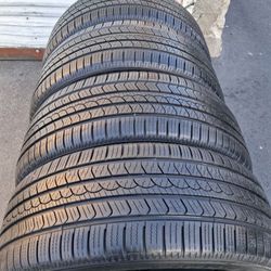 255/55r20 Pirelli Tires Cón 80% De Vida Las 4 