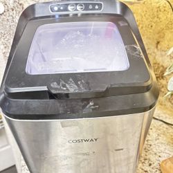 Costway ice maker Works Very Well $60