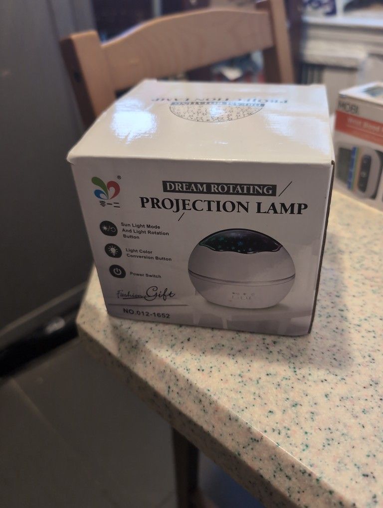 Dream Rotating Projection Lamp Brand New in Box