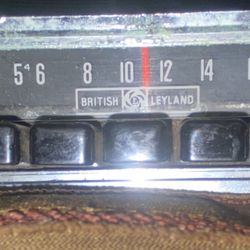 Vintage British Leyland AM / Radio 