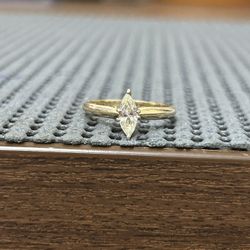 14K Gold .35 Ctw Diamond Ring