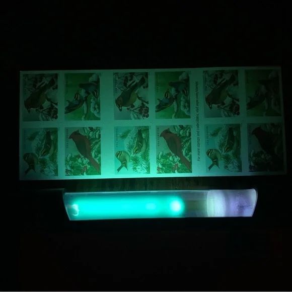 1000 Songbirds in Snow Forever Stamps