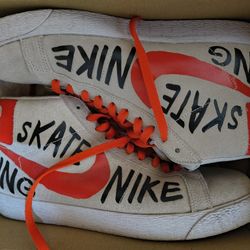 Nike Blazer )Missing Box , Been In Storage )Well Taken Care Of)