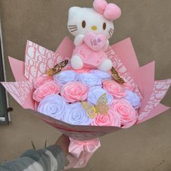 Hermoso Ramo De Rosas Eternas