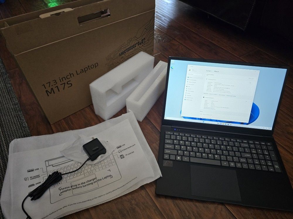 M17S 17.3" Windows 11 Laptop Open Box
