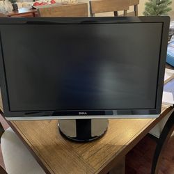 Dell 24” Computer Monitor
