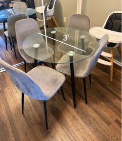Dining table set