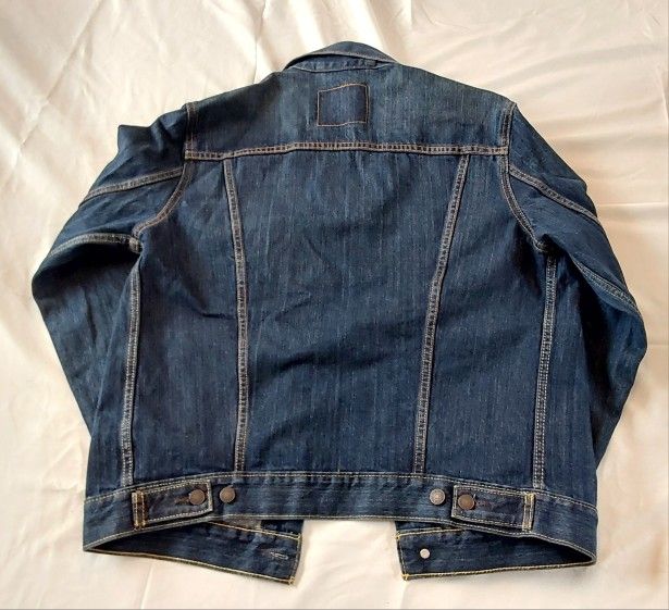 Levi Strauss &Company Original Riveted Blue Jen Jacket Size Medium 