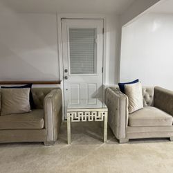 Mint Condition 2 Piece Chair and Table