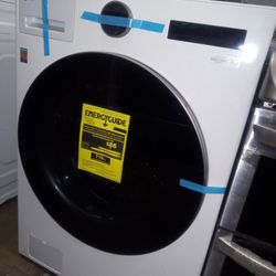 New !!!  LG ThinQ washer Front Load 5.0 Cu Ft 