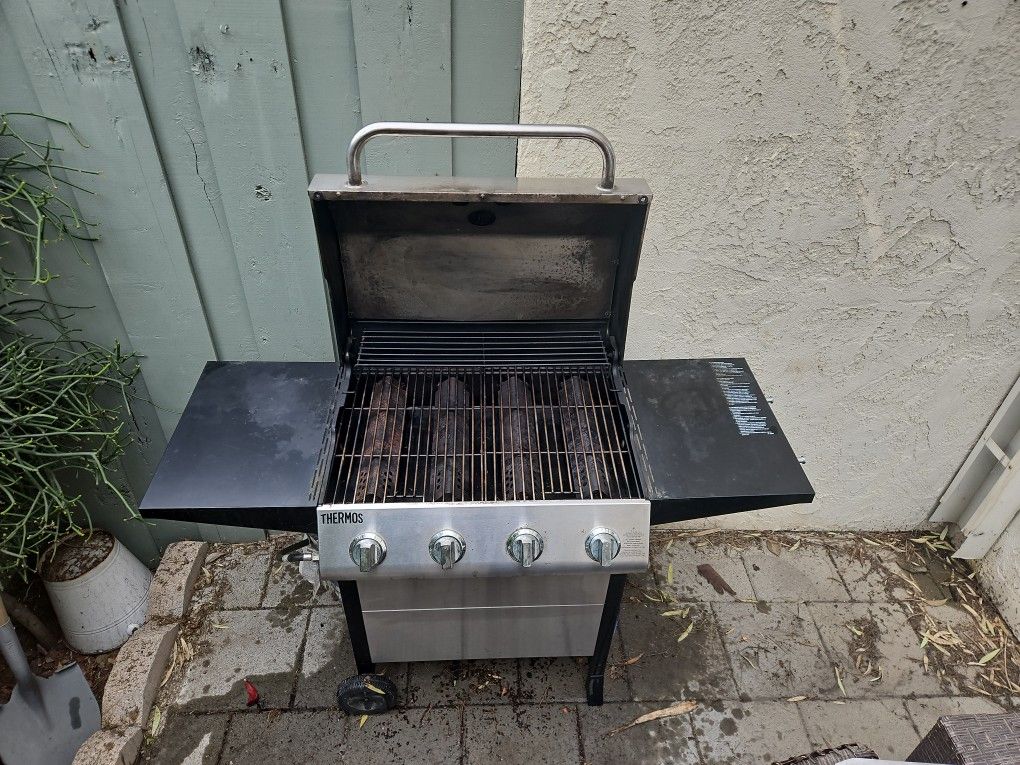 Thermos Propane Grill