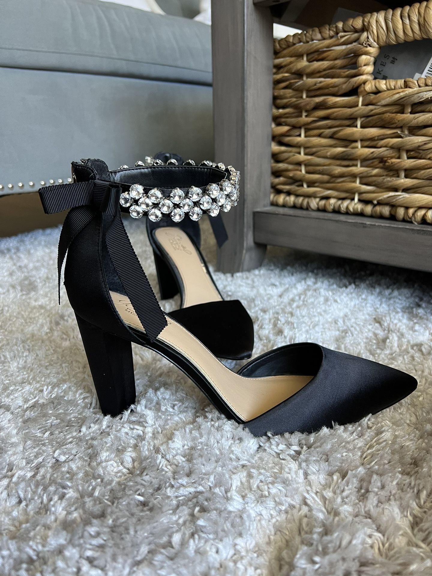 Badgley Mischka Heels