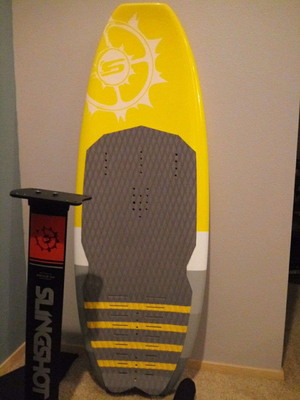 Slingshot surfboard and Foil package