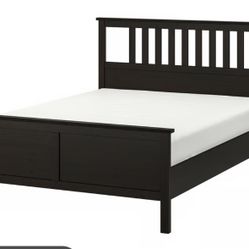 Bedframe black full size - Used