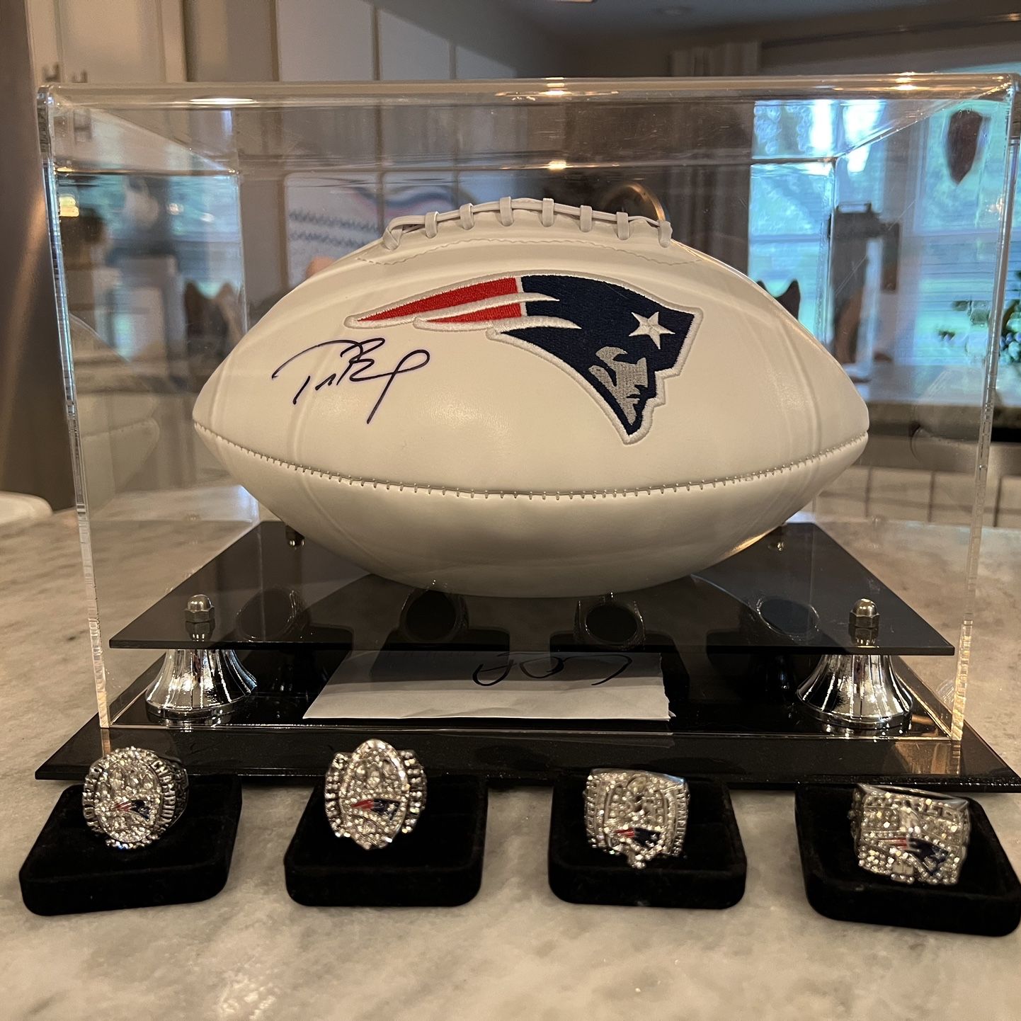 Tom Brady Signed Football With COA and 4 Replica Super Bowl Rings for Sale  in Hendersonville, TN - OfferUp