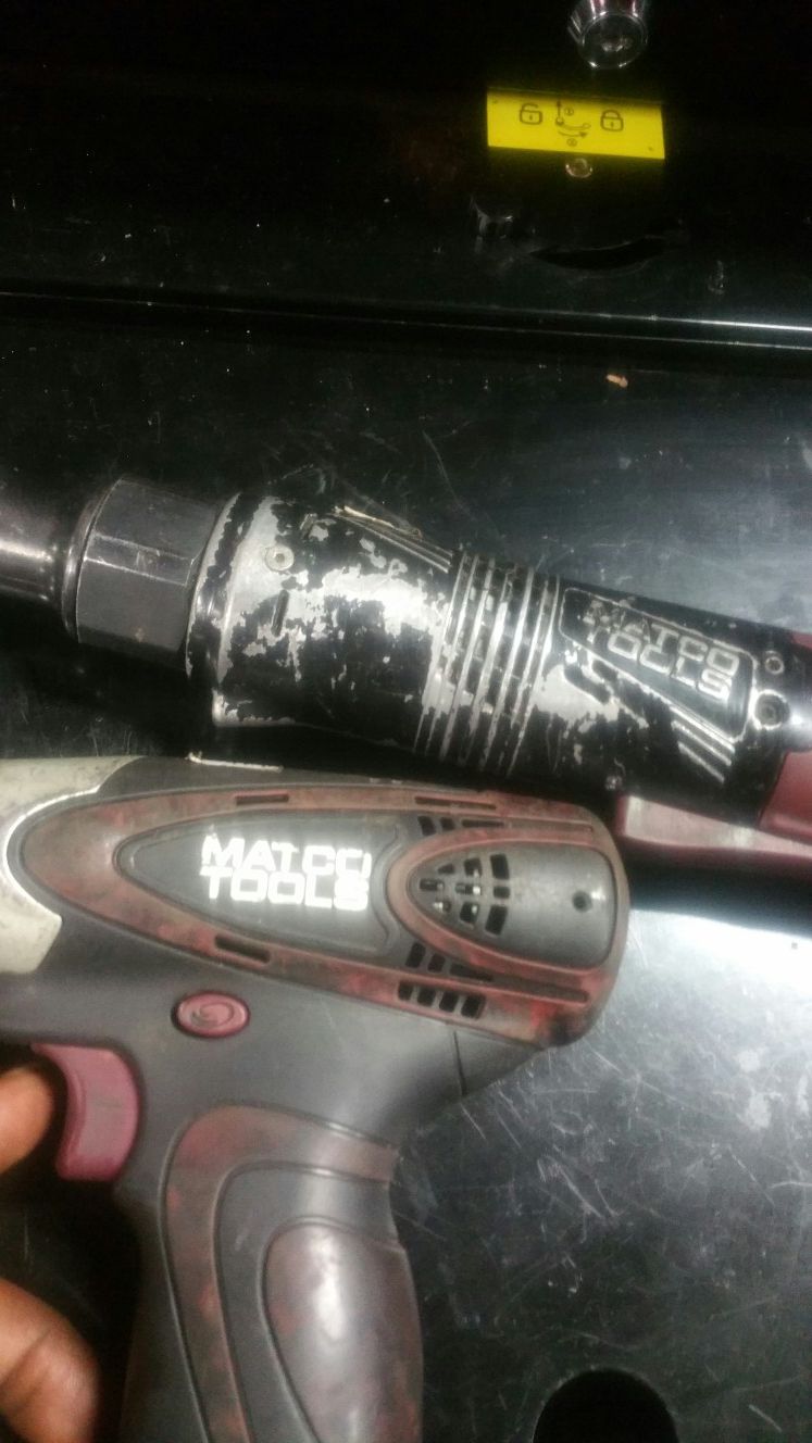 Matco 3/8 impact wrench and cordless rachet