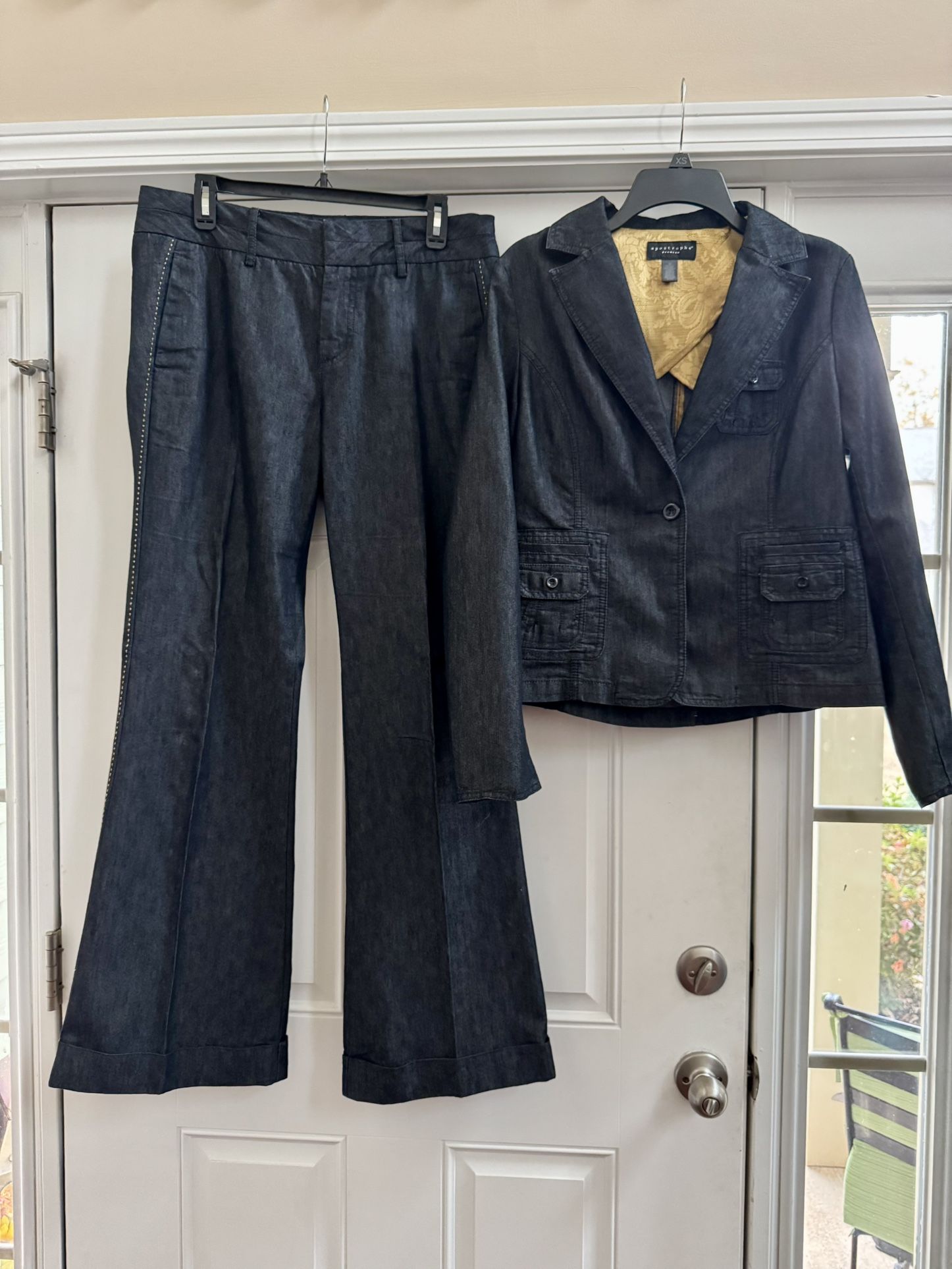 Elegant European Brand Apostrophe Blue Jean Set - Size 10