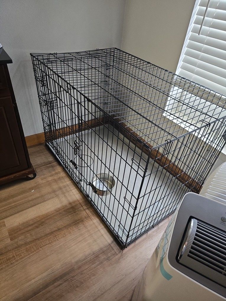 XXL Dog Kennel