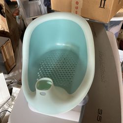 Baby/ Toddler Bath Seat For Tub Or Shower