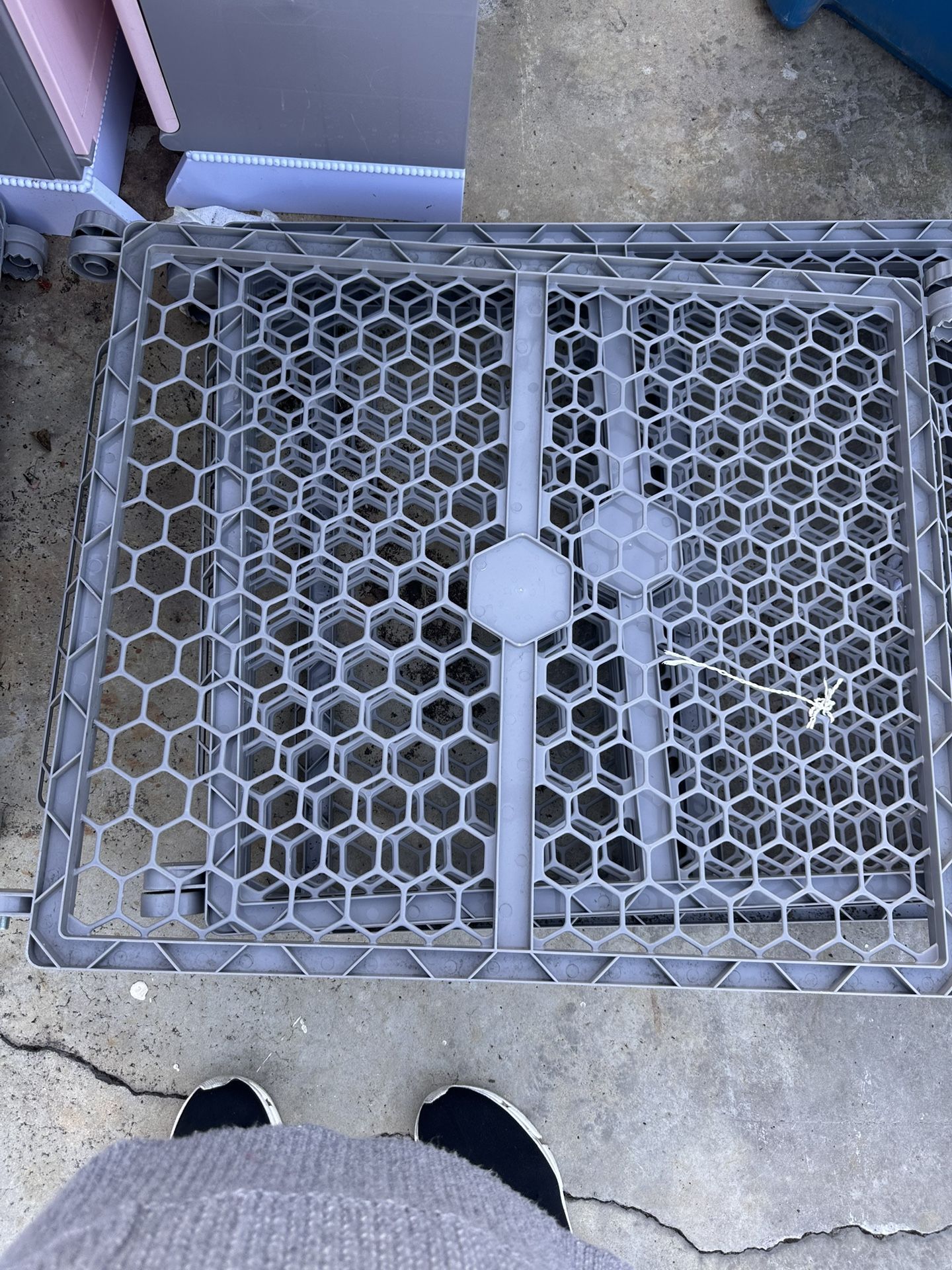 Child safety gate