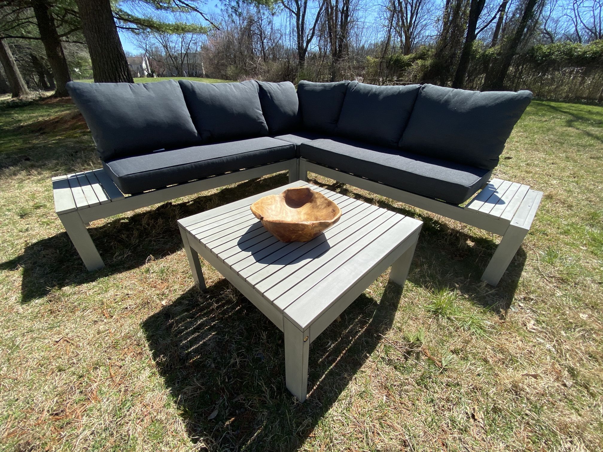 Hughes Outdoor Furniture Patio Set Brand New (Curbside Delivery Included with 30 miles 07506)