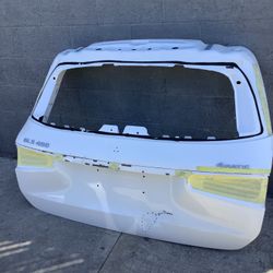 2016 2021 MERCEDES GLS 450 / GLS 550 TAIL GATE OEM