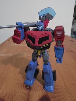 Legacy United Animted Optimus Prime