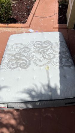 Queen Size mattress