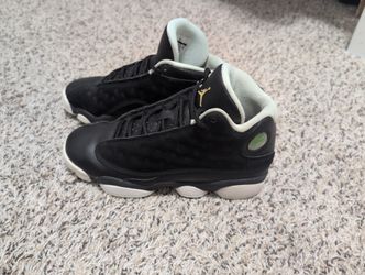 Jordan 13 Retro Black Mint Foam Size 6