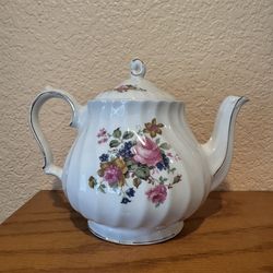 Vintage Sadler Floral Teapot – English Porcelain Tea Pot