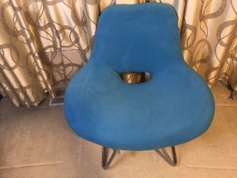 Brand new fancy comfortable chair Reg $60 SALE $40