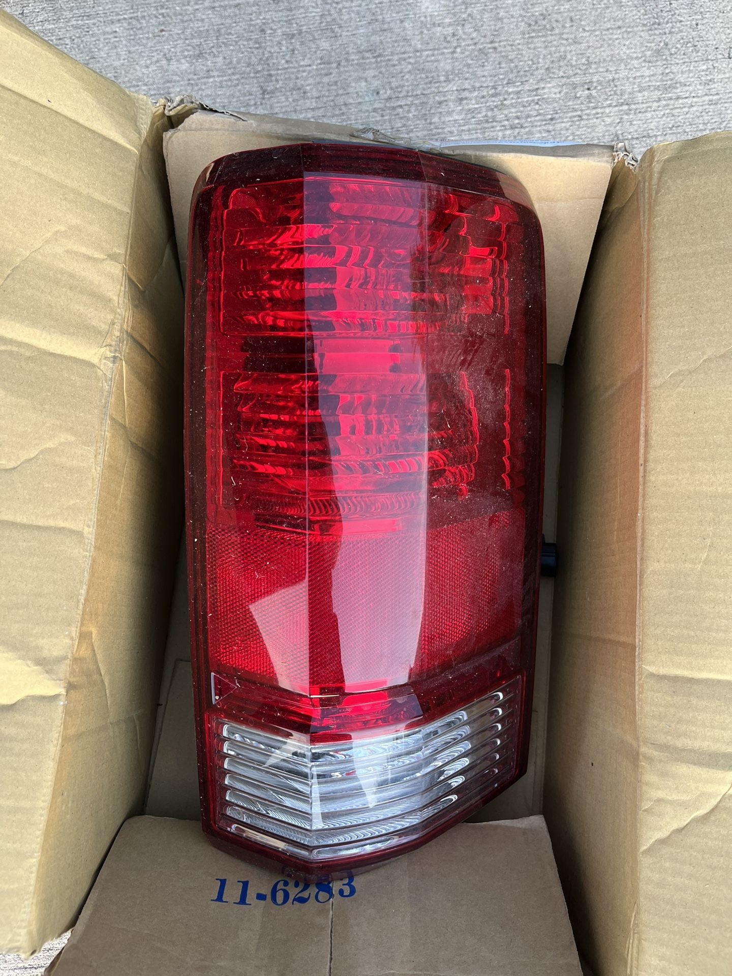 Dodge Nitro 2007-2011 Taillights (pair) NEW