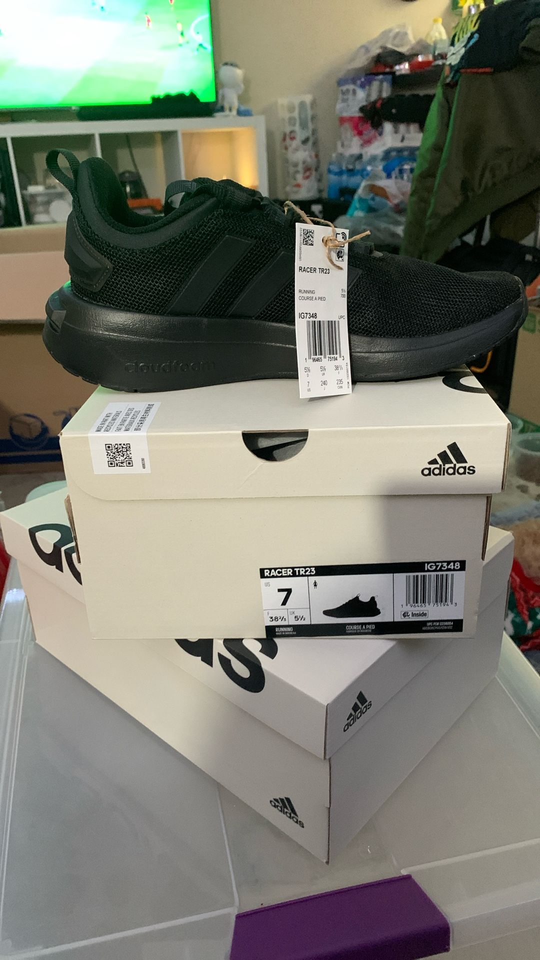 Adidas Black Racer Size 10M