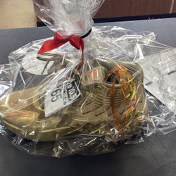 Puma Shoes, Oakley Sunglasses & JBW Watch Holliday Bundle