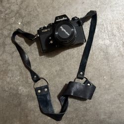 XE-7 MINOLTA CAMERA
