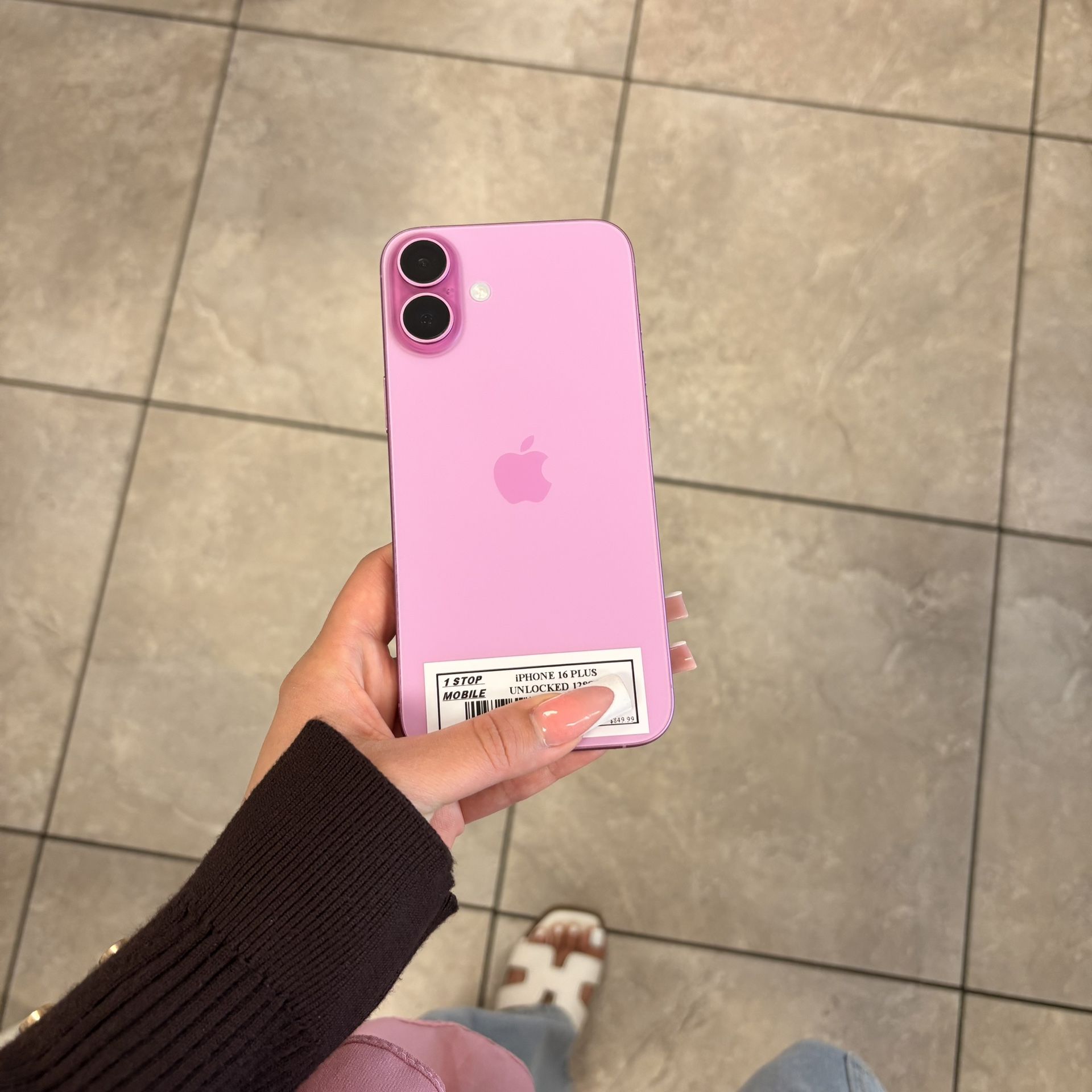 iPHONE 16 PLUS UNLOCKED