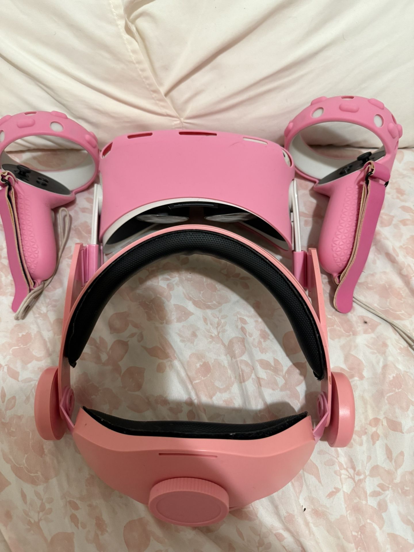 Pink Cover For Oculus Quest 2 Headset
