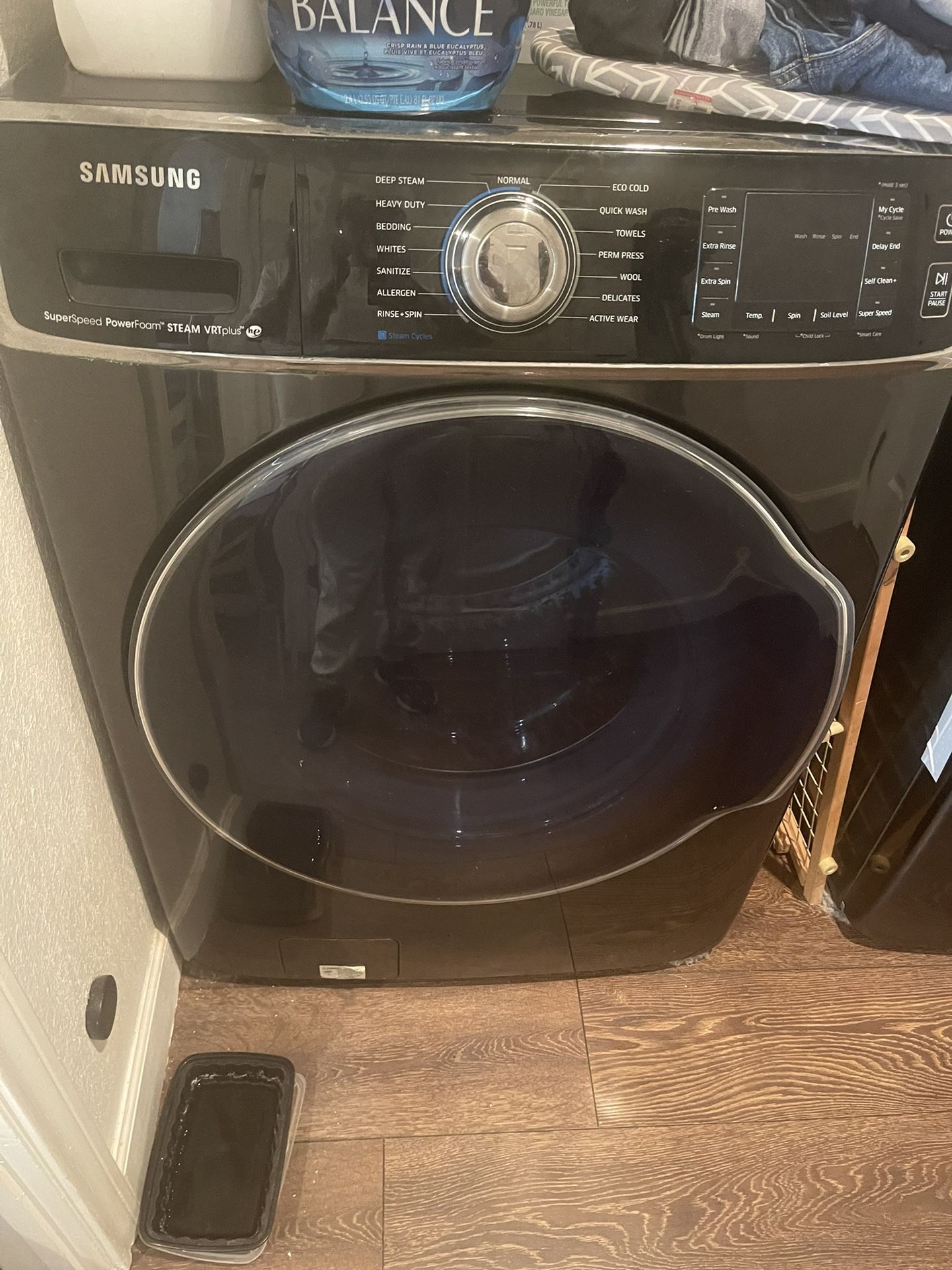 Samsung washer(6.5 Cu) dryer (9.5 Cu) Combo Navy