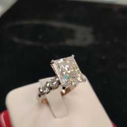 Diamond 💎 Engagement Rings