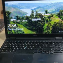 Dell Latitude E5550 Professional Laptop 15.6"  Intel Core i5-5th Gen @ 2.30GHz/ 12GB Ram/ 256gb SSD, New Battery . Has Windows 10 and Microsoft Office