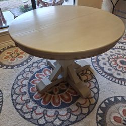 42" Round Dining Table With extension