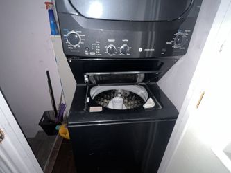 GE Stackable Washer And Dryer